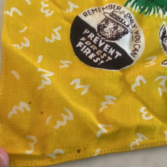 Vintage Smokey The Bear Bandana/Scarf - Picture 7 of 9